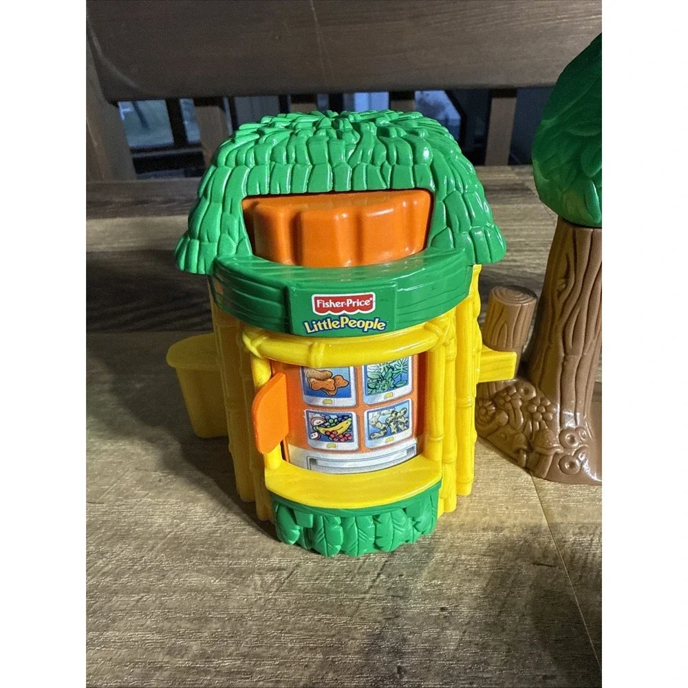 Fisher Price Little People Baby Animals Petting Zoo Kiosk, 1 Figure, NO ANIMALS